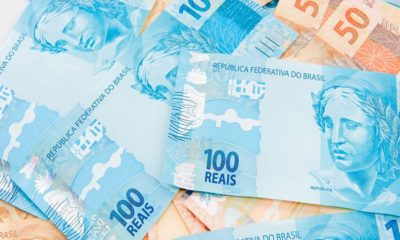 ¿Cómo convertir reales a pesos argentinos?