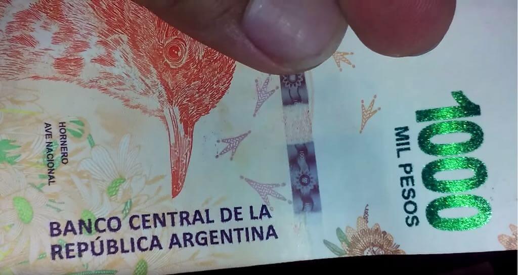 mil pesos argentinos